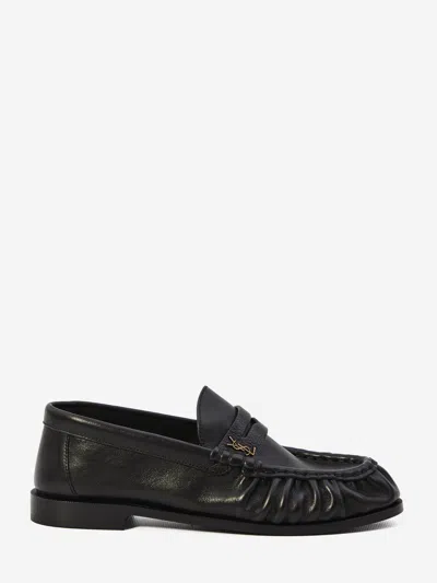 Saint Laurent Le Loafer Mocassins In Black