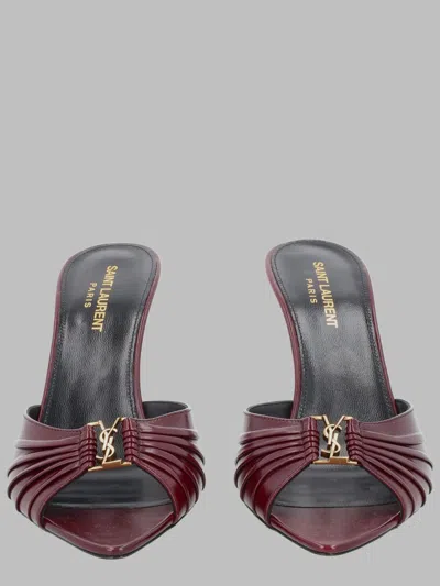 Saint Laurent Babylone 90 Leather Mule In Burgundy