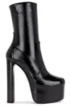 Saint Laurent Ornella Boot In Black