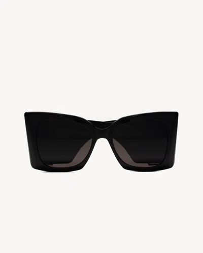 Saint Laurent Oversized Cat-eye Frames With Gold Accents - 54mm In Black