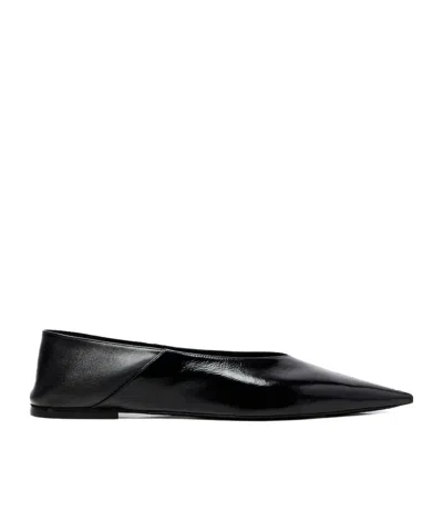 Saint Laurent Pointed Toe Flats In Black