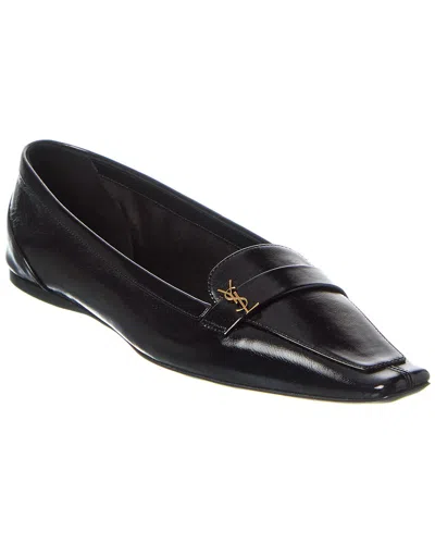 Saint Laurent Poppy Leather Flat In Black