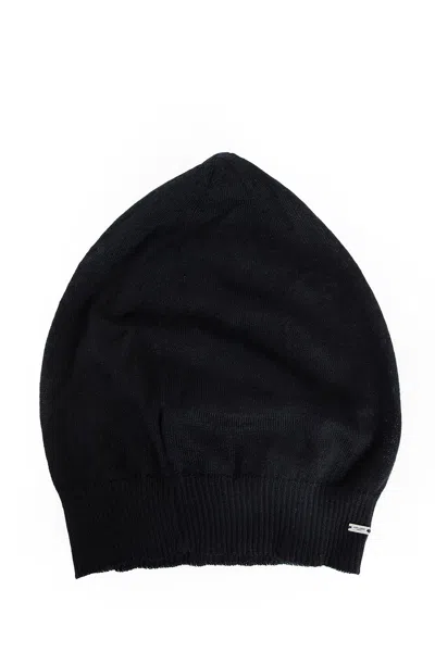 Saint Laurent Ribbed Cashmere Beanie In Black