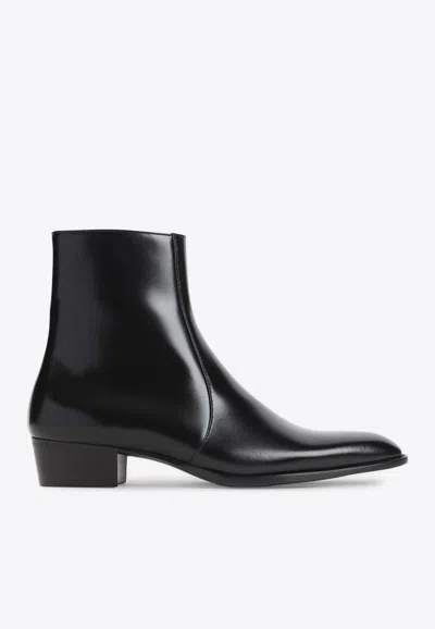 Saint Laurent Roman 35 Chelsea Boots In Black