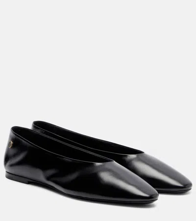 Saint Laurent Sao Leather Ballet Flats In Black