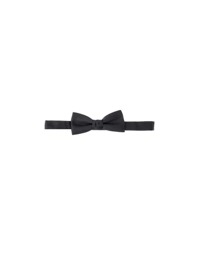 Saint Laurent Silk Bow Tie In Black