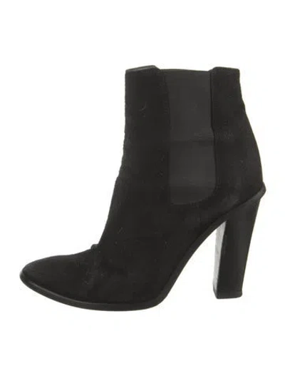 Pre-owned Saint Laurent Suede Chelsea Boots In Black