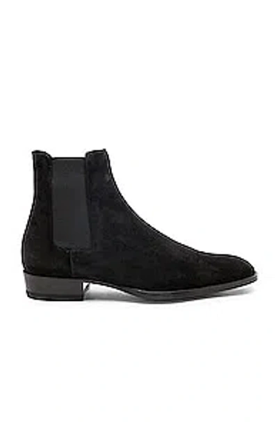 Saint Laurent Wyatt 30 Chelsea Boots In Black