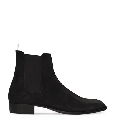 Saint Laurent Suede Wyatt Chelsea Boots In Black