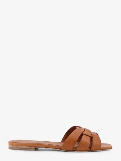 Saint Laurent Tribute 05 Flat Leather Sandals In Brown