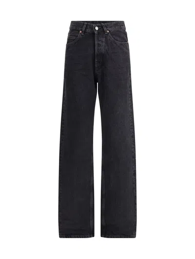 Saint Laurent V-waist Jeans In Black