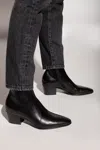 Saint Laurent Pointed Ankle Boots In Black
