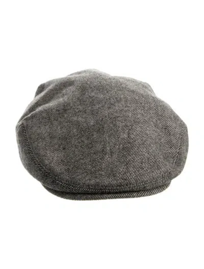 Pre-owned Saint Laurent Virgin Wool Grey Cap In Gray