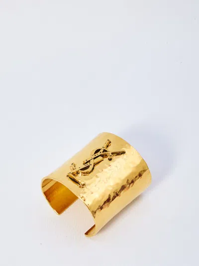 Saint Laurent Wide Open Cassandre Bracelet In Gold