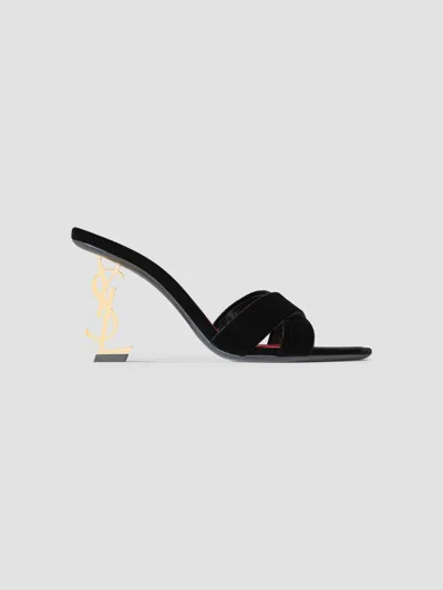 Saint Laurent Women's Opyum Mules In Velvet In Black