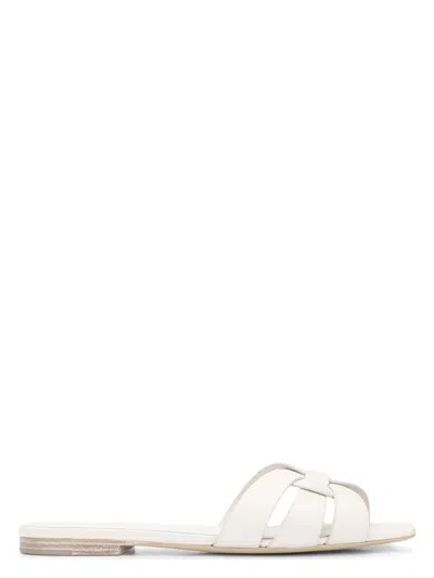 Saint Laurent Women's Tribute 05 Flat S