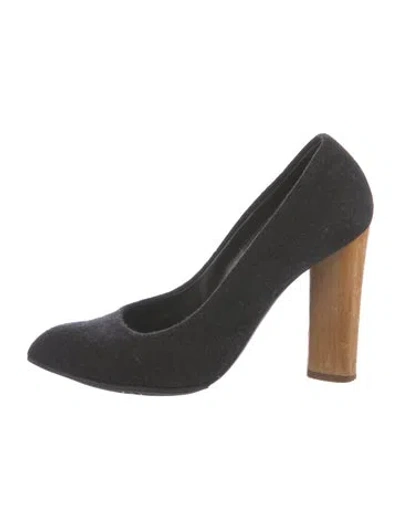 Pre-owned Saint Laurent Wool Pumps In Black