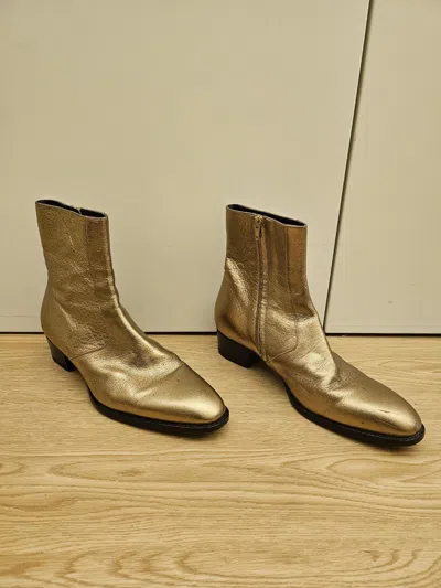 Pre-owned Saint Laurent Wyatt 40 Zip Boots In Gold