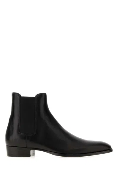 Saint Laurent Wyatt Chelsea Ankle Boots In Black
