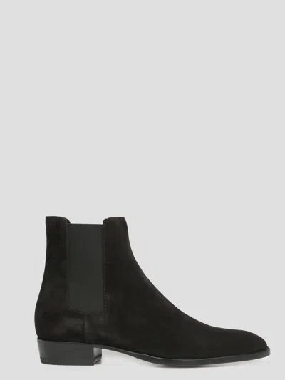 Saint Laurent Wyatt Chelsea Boots In Black