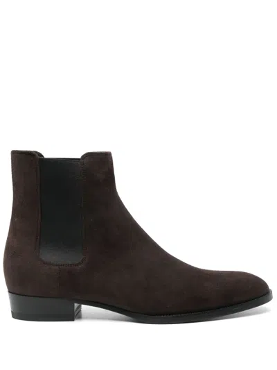 Saint Laurent Wyatt Chelsea Boots In Brown