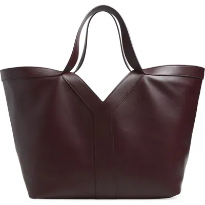 Saint Laurent Y Leather Tote In Brown