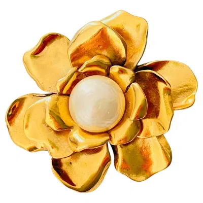 Pre-owned Saint Laurent Yves  Ysl Vintage Gold Large Camellia White Pearl Statement Brooch