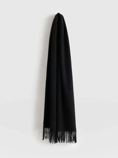 Saint + Sofia Cashmere Scarf In Black