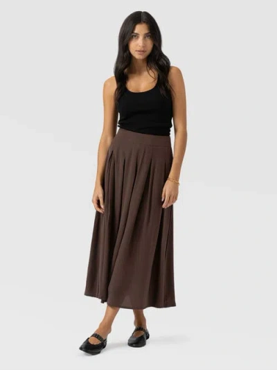 Saint + Sofia Eliza Pleated Skirt In Blue