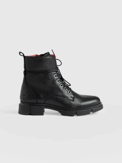 Saint + Sofia Noho Boot In Black