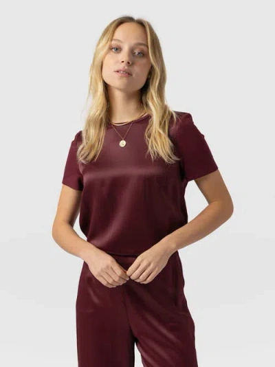 Saint + Sofia Rayner Contrast Tee In Burgundy