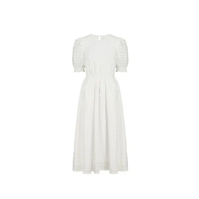 Saison 1865 Robe Vipure In White