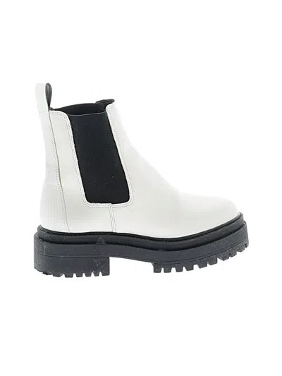 Pre-owned Saks Fifth Avenue Ankle Boots In White