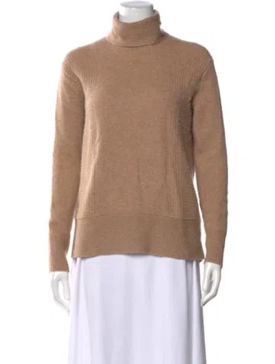 Pre-owned Saks Fifth Avenue Cashmere Turtleneck Sweater In Neutral