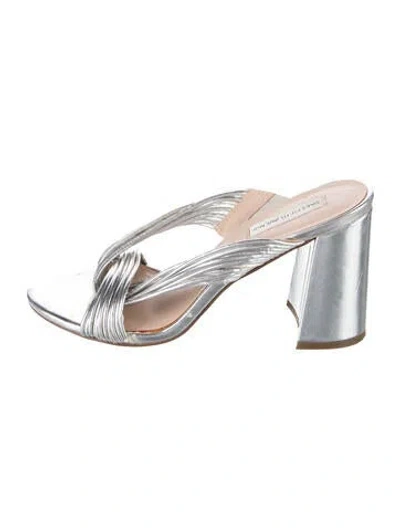 Pre-owned Saks Fifth Avenue Leather Slides