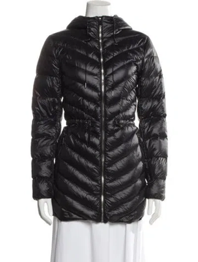 Pre-owned Saks Fifth Avenue Nylon Down Coat In Black