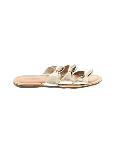Pre-owned Saks Fifth Avenue Sandals In Gold