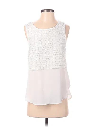Pre-owned Saks Fifth Avenue Sleeveless Blouse In White