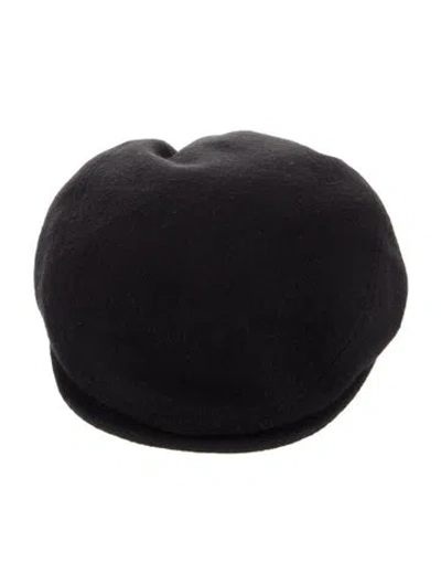 Pre-owned Saks Fifth Avenue Wool Newsboy Cap In Black