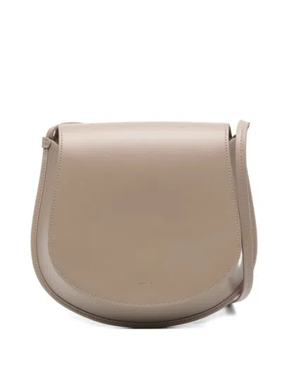 Salce Deva In Neutral