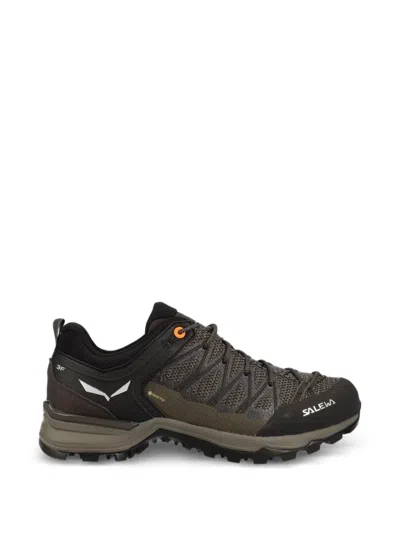 Salewa Mtn Netted-design Low-top Sneakers In Brown