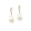 Salome Women's Gold / White Penelope With A Pearl Earrings In Gold