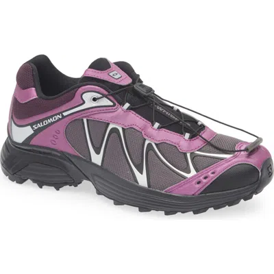 Salomon Gender Inclusive Xt-whisper Sneaker In Black
