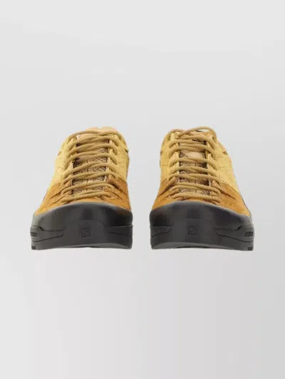 Salomon Modern Low-top Sneakers Mesh Design In Gold