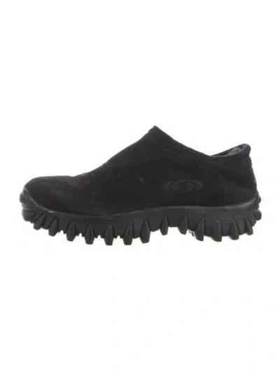 Pre-owned Salomon Suede Sneakers In Black