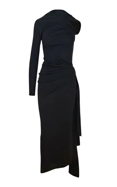 Salon 1884 Moda Operandi In Black