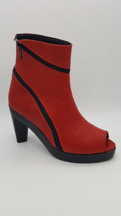 Salpy Women's Jade Bootie In Red Zito