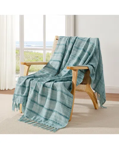 Salt Life Reef Throw In Green