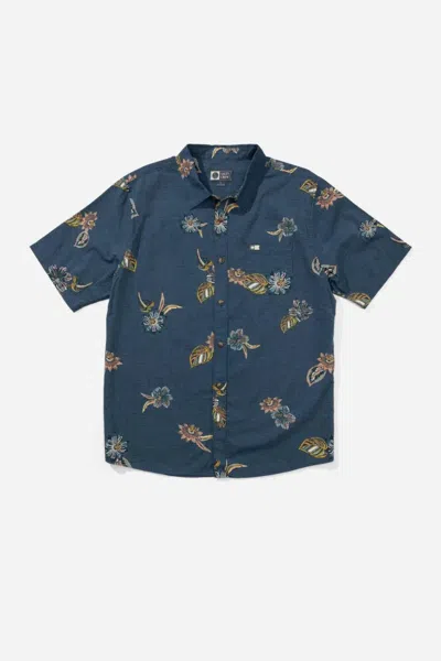 Salty Crew Men's Session Short Sleeve Woven Shirt In Channel Blue