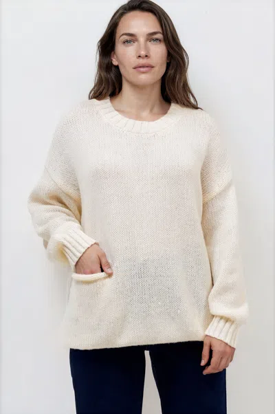Salty Crush Caesar Jumper - Crew Neck Long Knit With Pocket And Ribbed Hemlines In Yellow